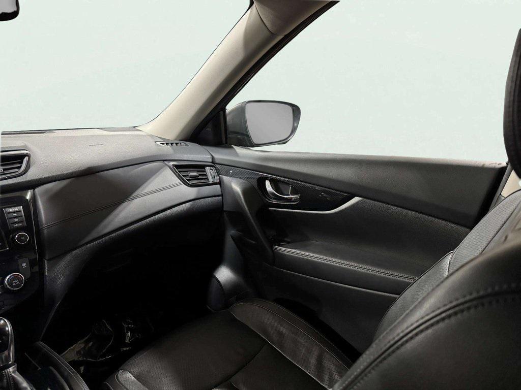 used 2019 Nissan Rogue car, priced at $18,472