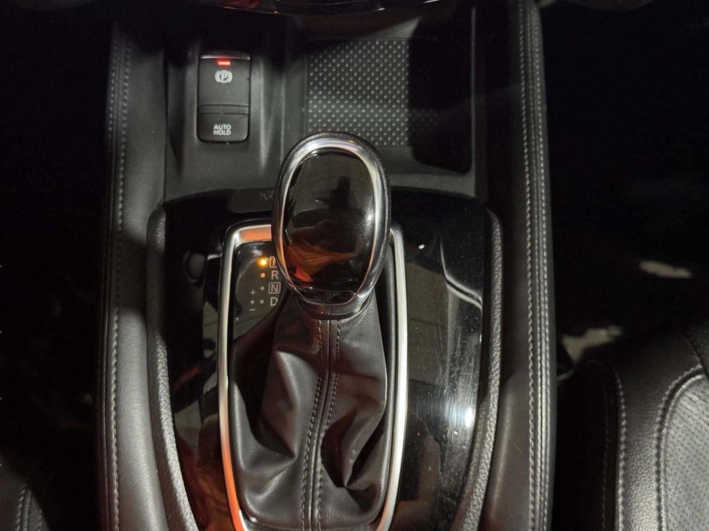 used 2019 Nissan Rogue car, priced at $18,472