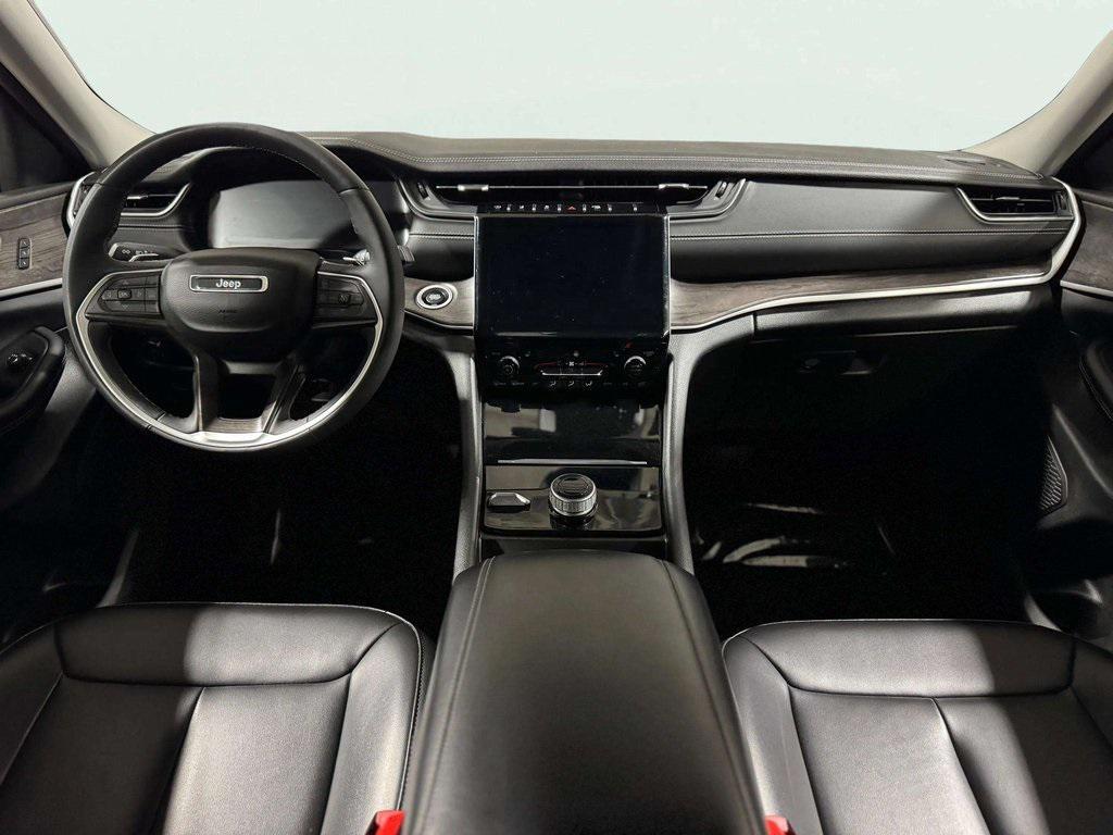 used 2024 Jeep Grand Cherokee car, priced at $30,649