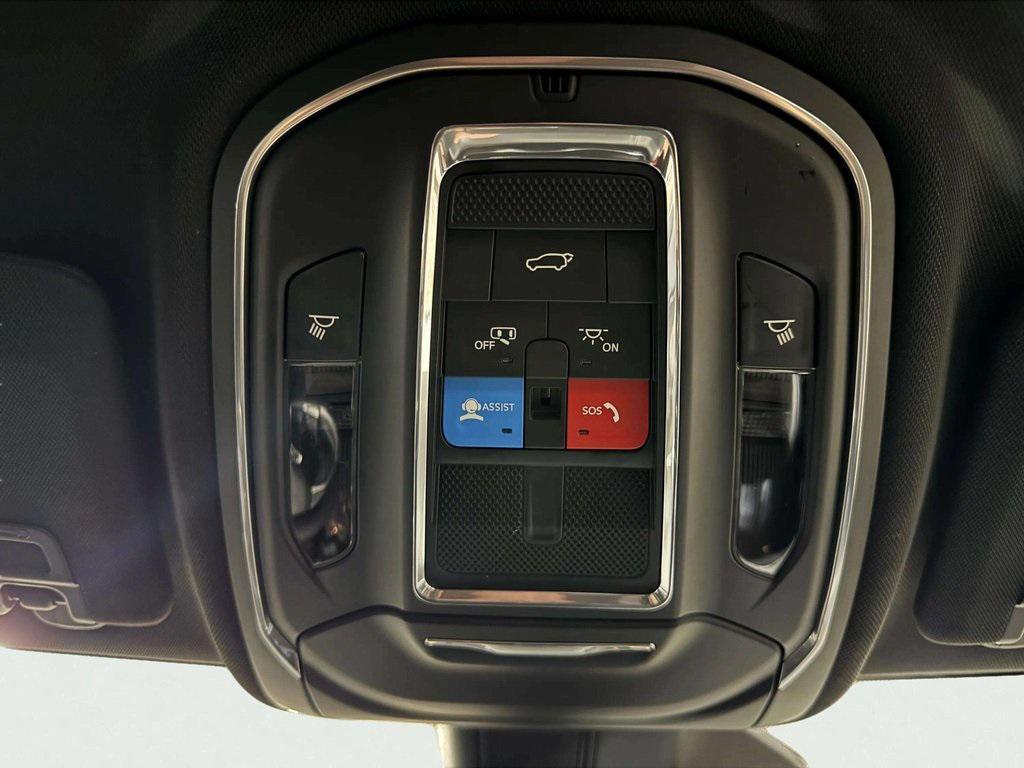 used 2023 Jeep Grand Cherokee car, priced at $32,499