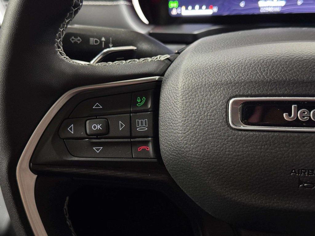 used 2023 Jeep Grand Cherokee car, priced at $32,499