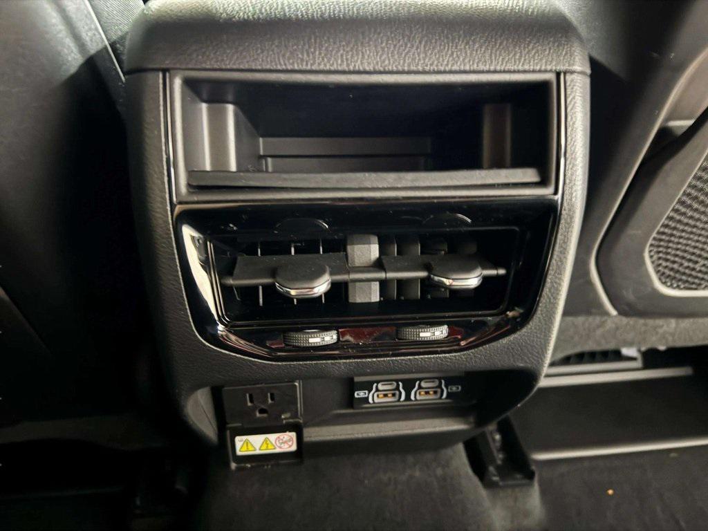 used 2023 Jeep Grand Cherokee car, priced at $32,499