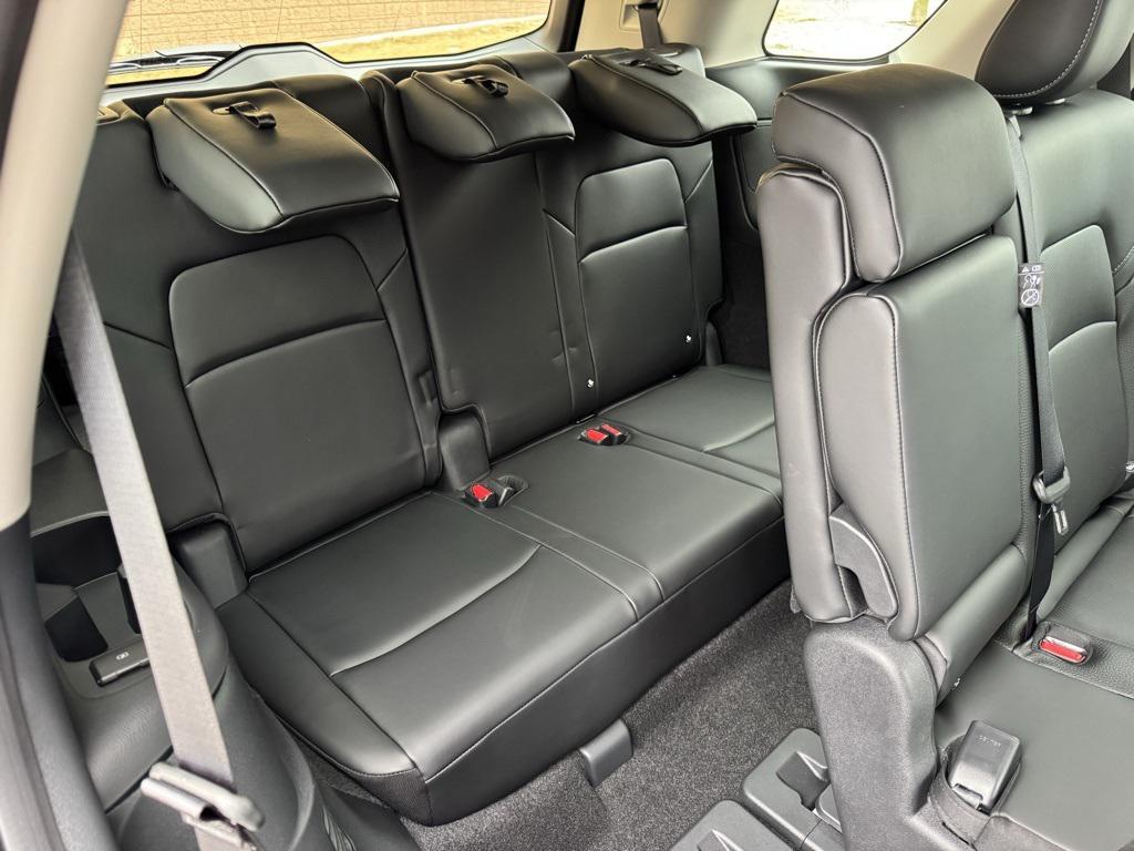 new 2026 Nissan Pathfinder car, priced at $42,119