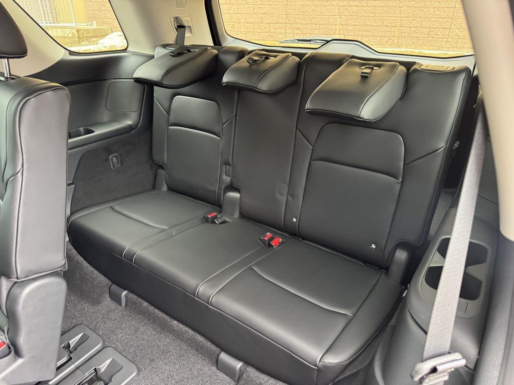 new 2026 Nissan Pathfinder car, priced at $42,119