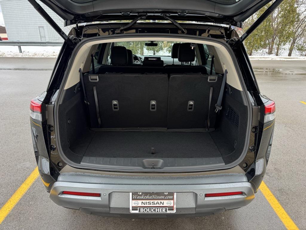 new 2026 Nissan Pathfinder car, priced at $42,119
