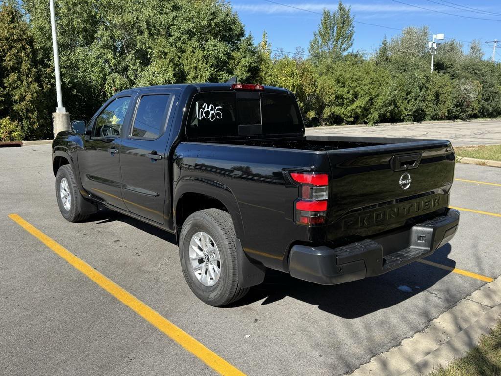 new 2026 Nissan Frontier car, priced at $33,916