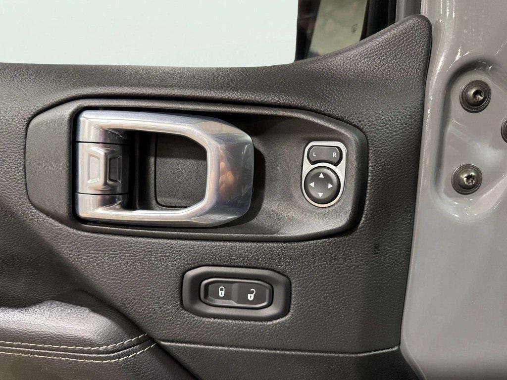 used 2021 Jeep Wrangler Unlimited car, priced at $30,497