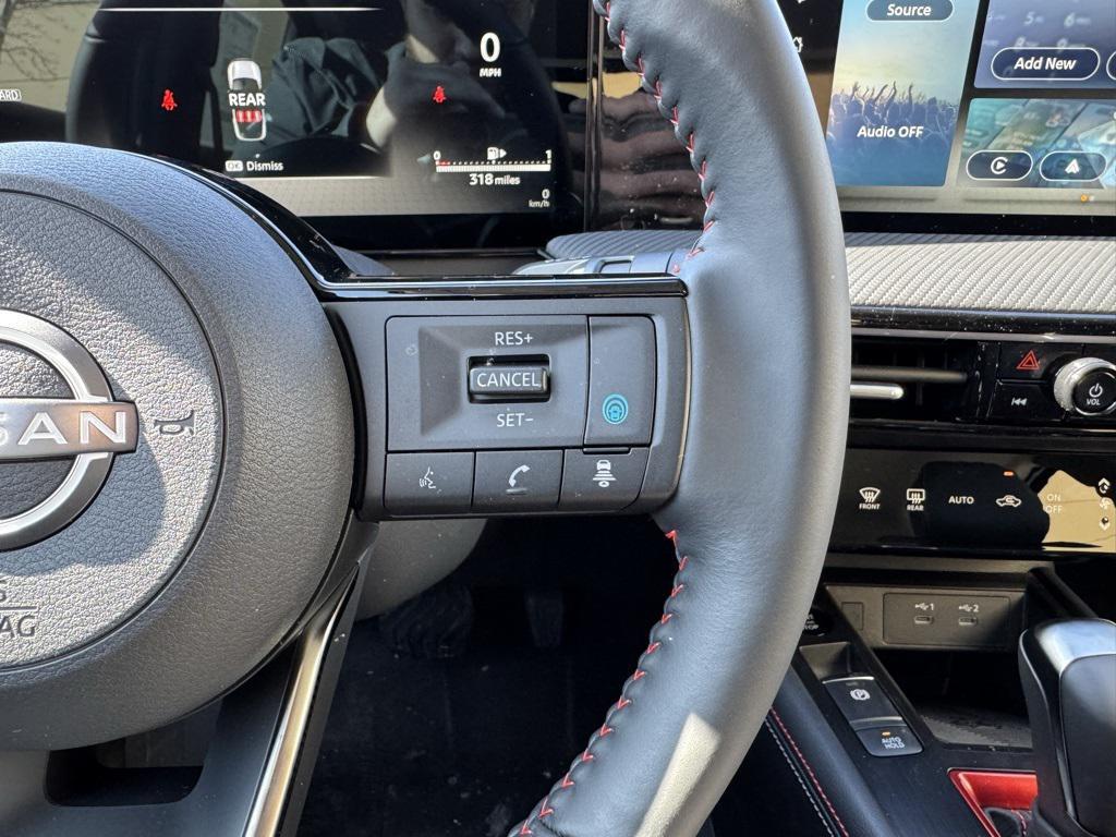 new 2025 Nissan Kicks car, priced at $26,002