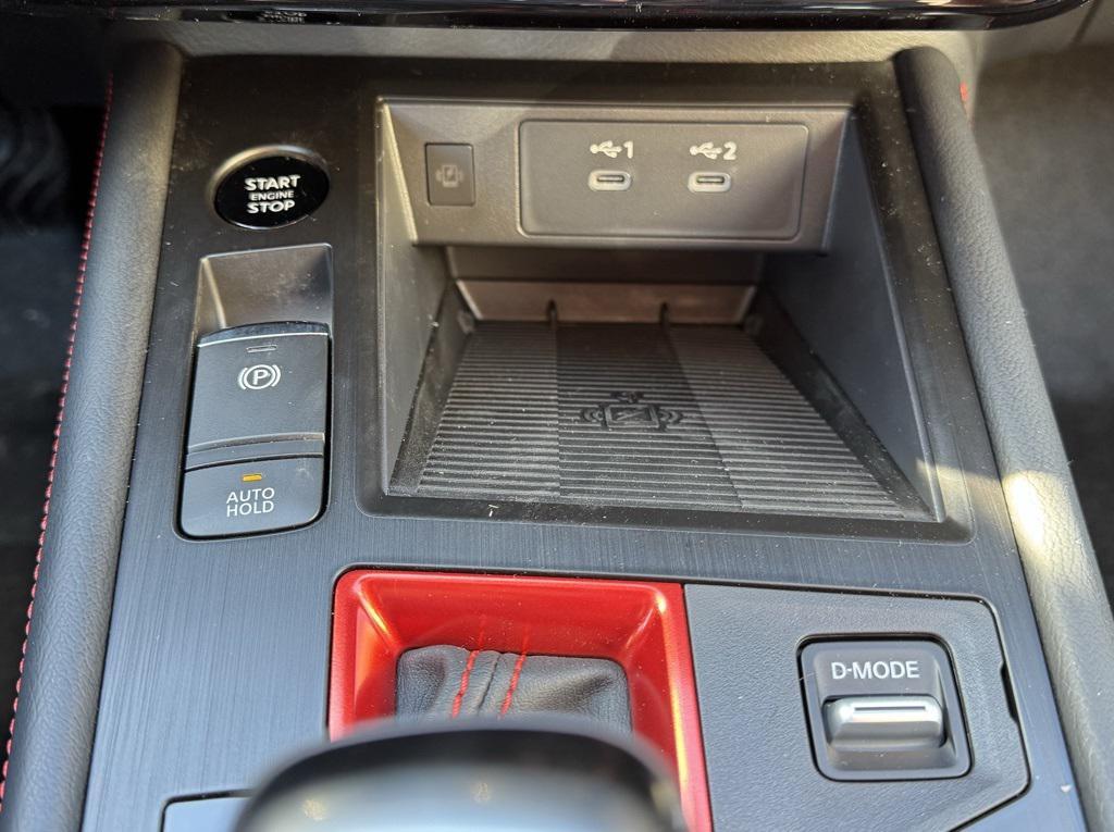 new 2025 Nissan Kicks car, priced at $26,002