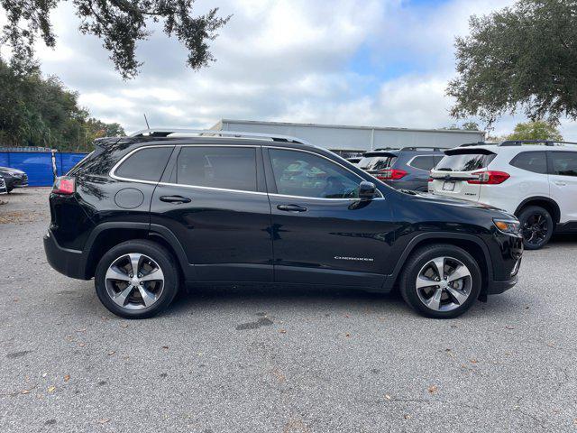 used 2019 Jeep Cherokee car, priced at $15,401