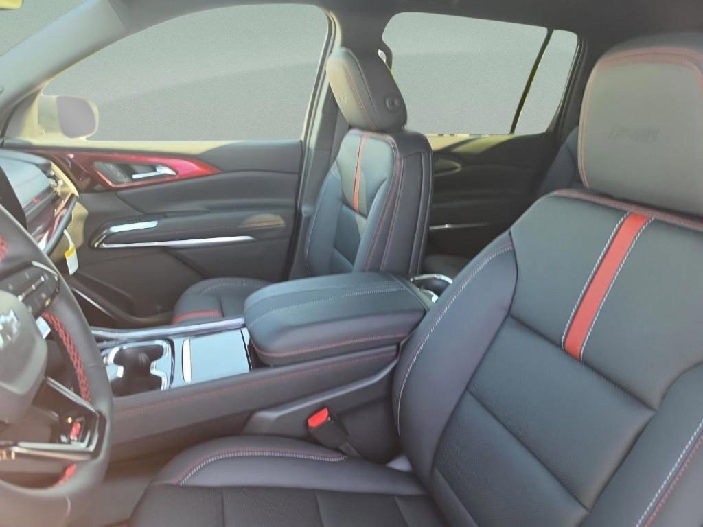 new 2026 Chevrolet Traverse car, priced at $54,824