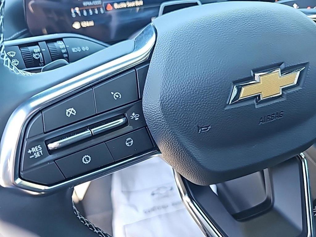 new 2026 Chevrolet Traverse car, priced at $44,244