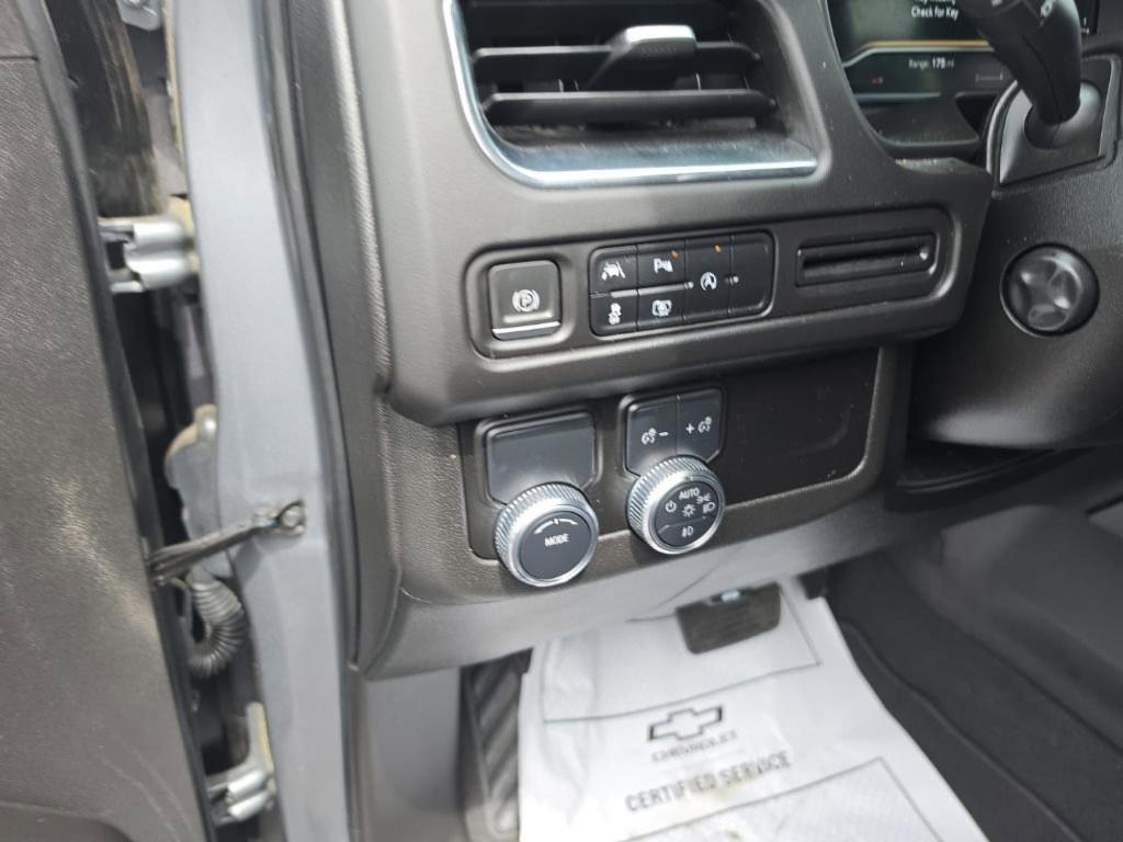 used 2023 GMC Yukon car, priced at $53,868