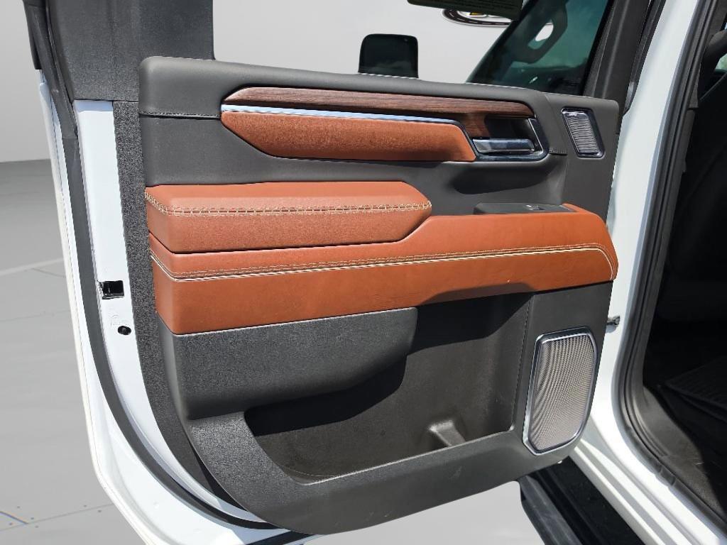 used 2024 GMC Sierra 2500 car, priced at $78,824