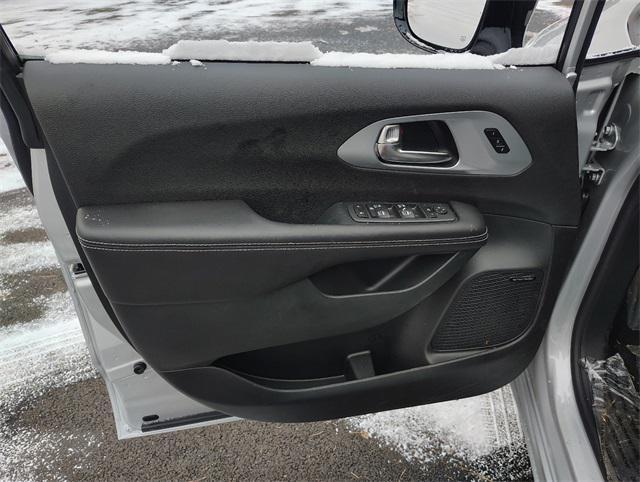 new 2026 Chrysler Pacifica car, priced at $52,991