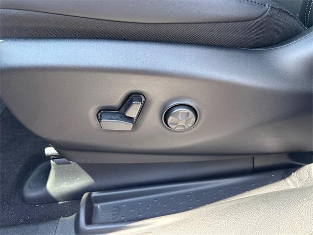 new 2026 Chrysler Pacifica car, priced at $41,787