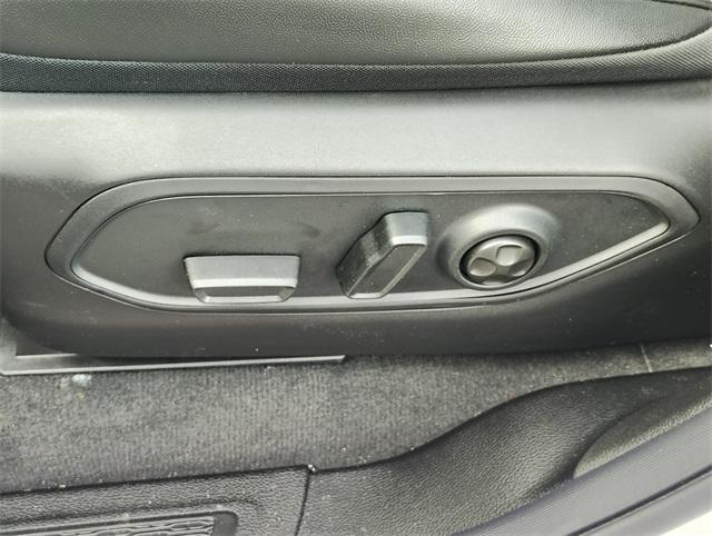 new 2026 Jeep Grand Cherokee car, priced at $50,244