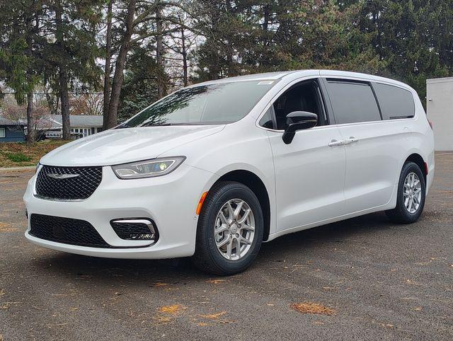 new 2026 Chrysler Pacifica car, priced at $41,169