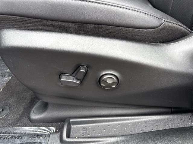 new 2026 Chrysler Pacifica car, priced at $43,487