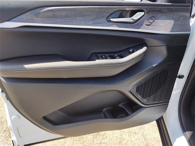 new 2025 Jeep Grand Cherokee car, priced at $43,237