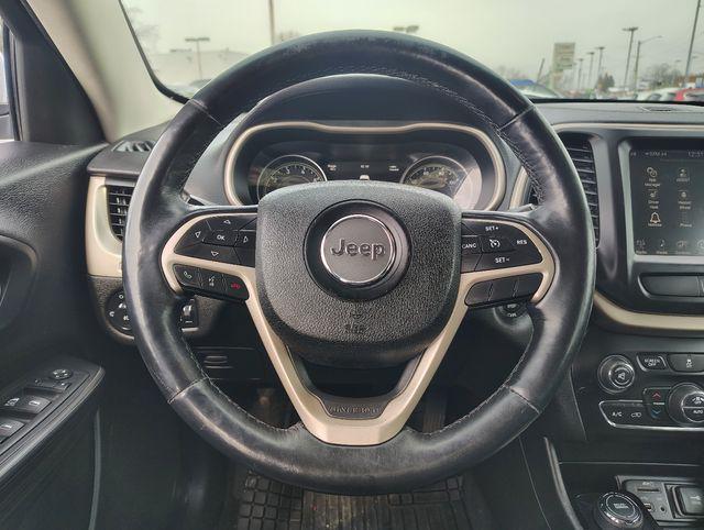 used 2015 Jeep Cherokee car, priced at $10,216