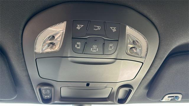 new 2025 Chrysler Pacifica car, priced at $47,587