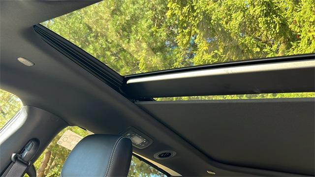 new 2025 Chrysler Pacifica car, priced at $47,587