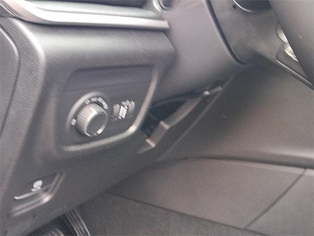 new 2025 Jeep Grand Cherokee car, priced at $45,259