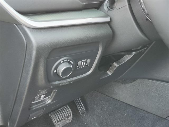 new 2025 Jeep Grand Cherokee L car, priced at $48,132