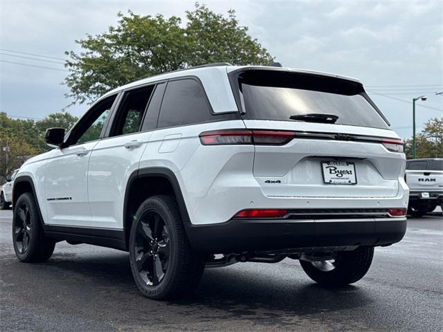new 2025 Jeep Grand Cherokee car, priced at $44,525