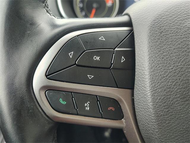 used 2021 Jeep Cherokee car, priced at $19,324