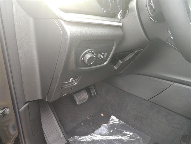 new 2025 Jeep Grand Cherokee car, priced at $45,259