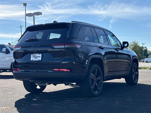 new 2025 Jeep Grand Cherokee car, priced at $42,337