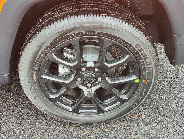 new 2026 Jeep Compass car, priced at $31,378