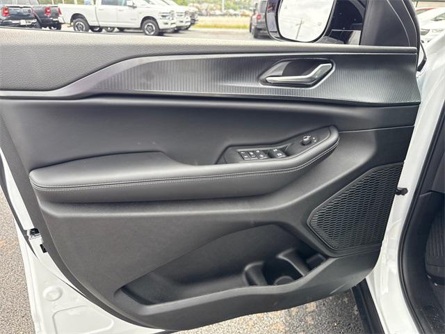 new 2025 Jeep Grand Cherokee L car, priced at $43,787