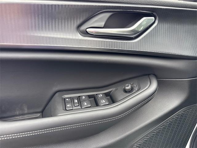 new 2025 Jeep Grand Cherokee L car, priced at $43,787