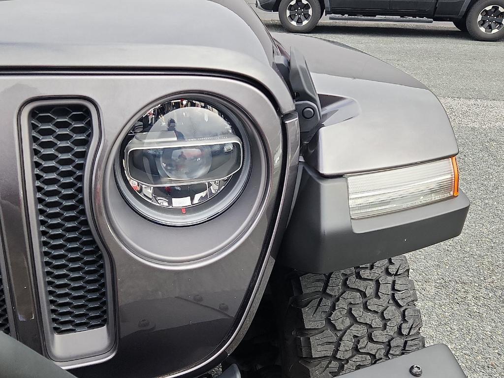 used 2021 Jeep Wrangler Unlimited car, priced at $32,000