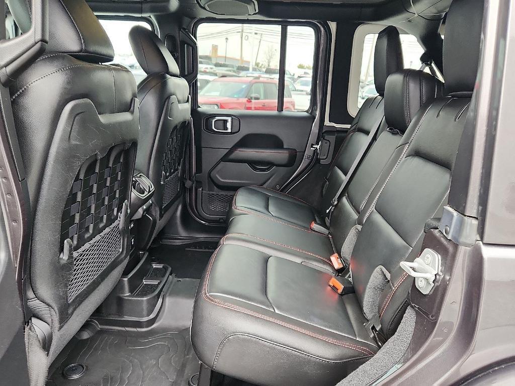 used 2021 Jeep Wrangler Unlimited car, priced at $32,000