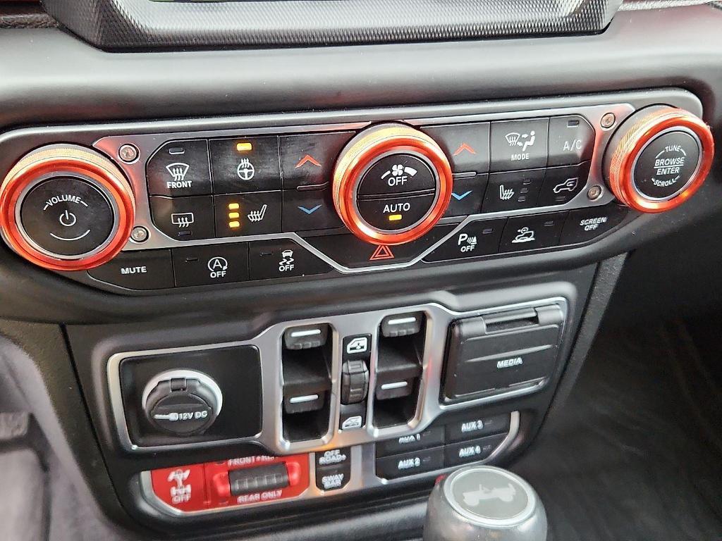 used 2021 Jeep Wrangler Unlimited car, priced at $32,000