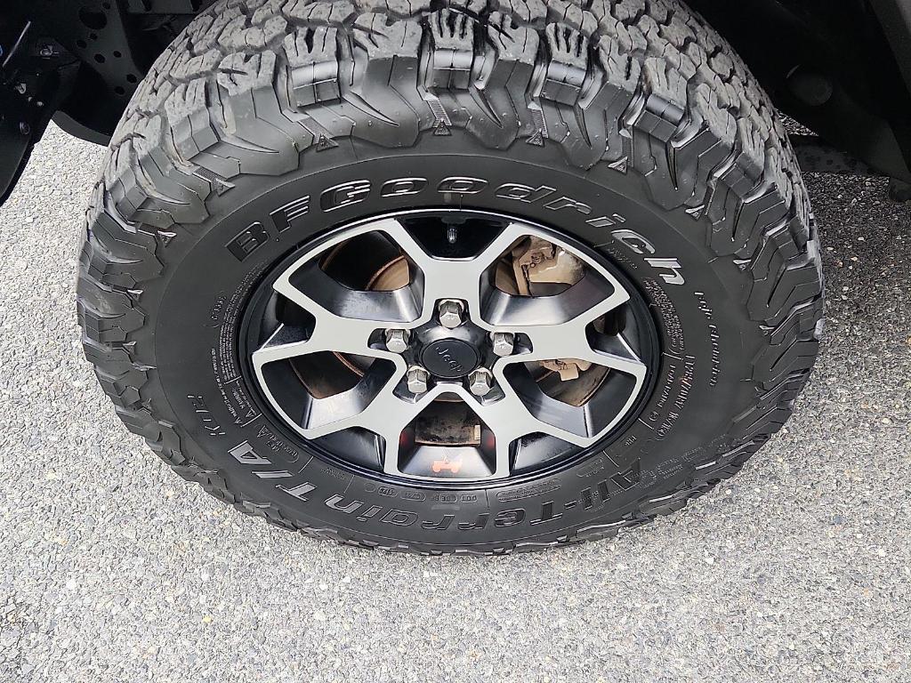 used 2021 Jeep Wrangler Unlimited car, priced at $32,000