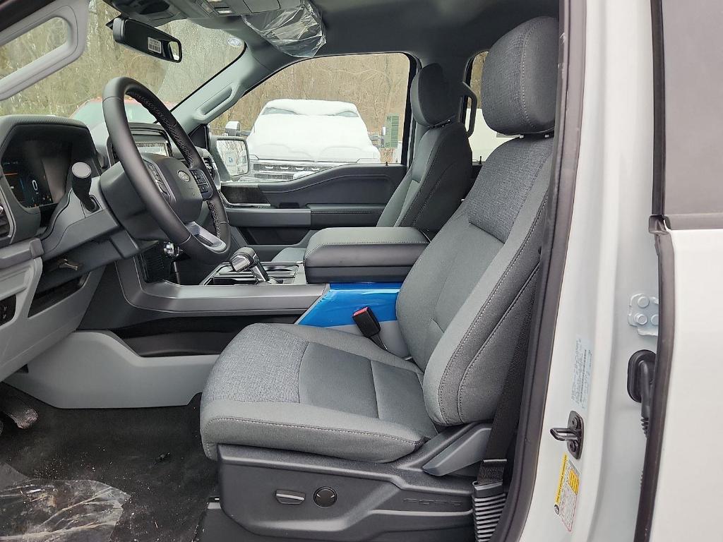 new 2025 Ford F-150 Lightning car, priced at $53,728