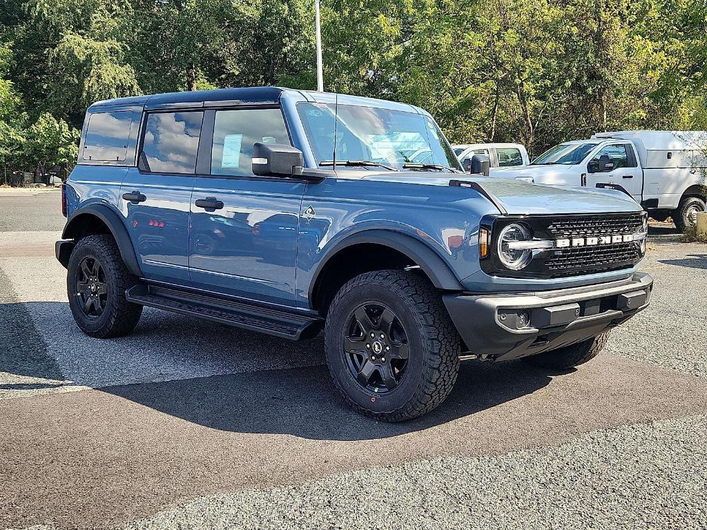 new 2025 Ford Bronco car, priced at $51,726