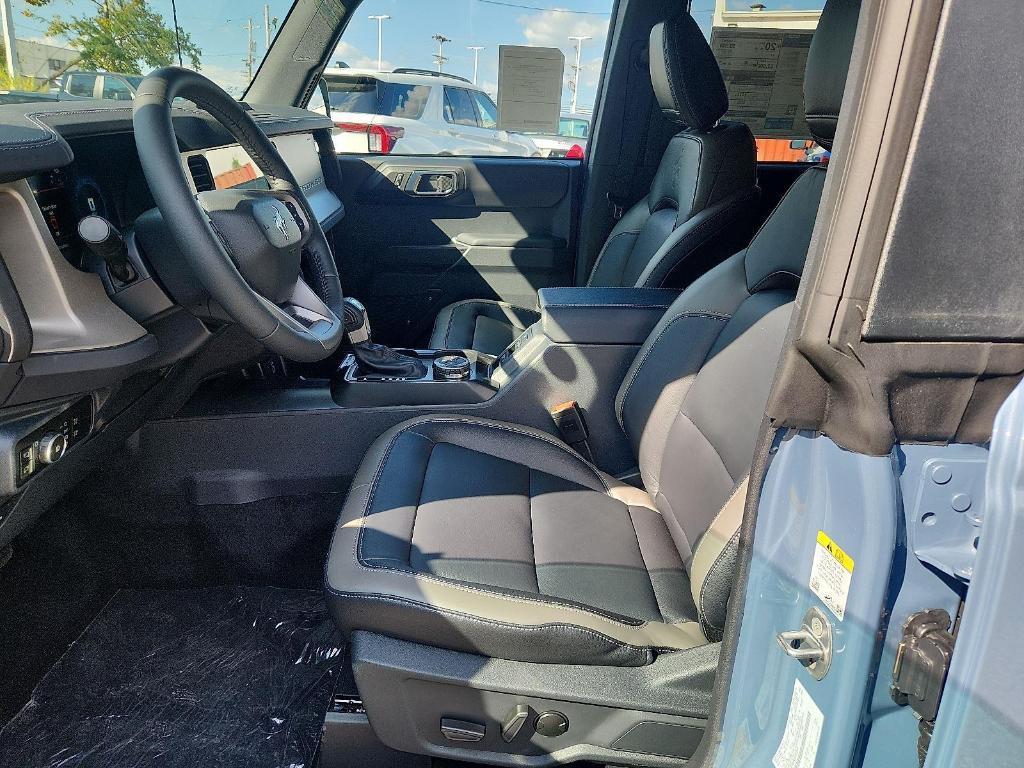 new 2025 Ford Bronco car, priced at $51,726