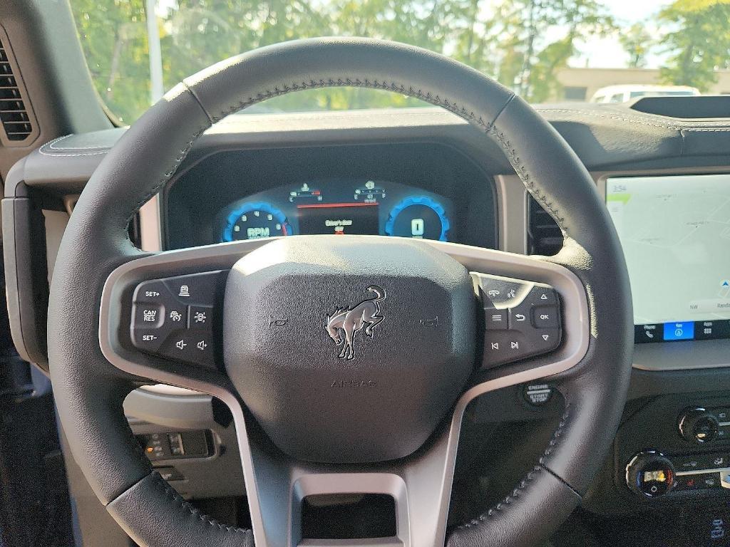 new 2025 Ford Bronco car, priced at $51,726