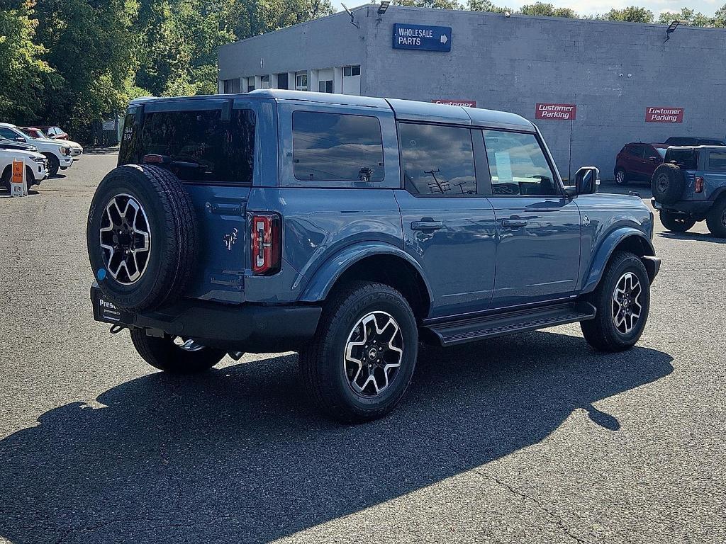 new 2025 Ford Bronco car, priced at $50,979
