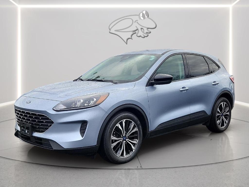 used 2022 Ford Escape car, priced at $20,000