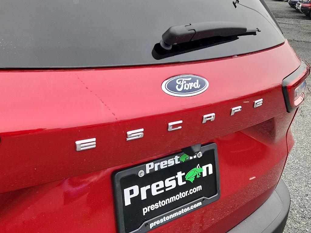 new 2026 Ford Escape car, priced at $35,670