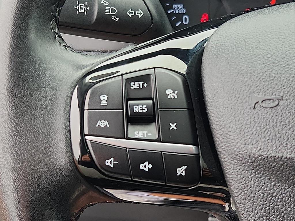 used 2022 Ford Escape car, priced at $23,500