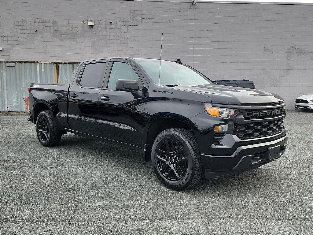 used 2023 Chevrolet Silverado 1500 car, priced at $30,000