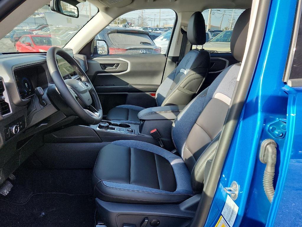 new 2025 Ford Bronco Sport car, priced at $32,953